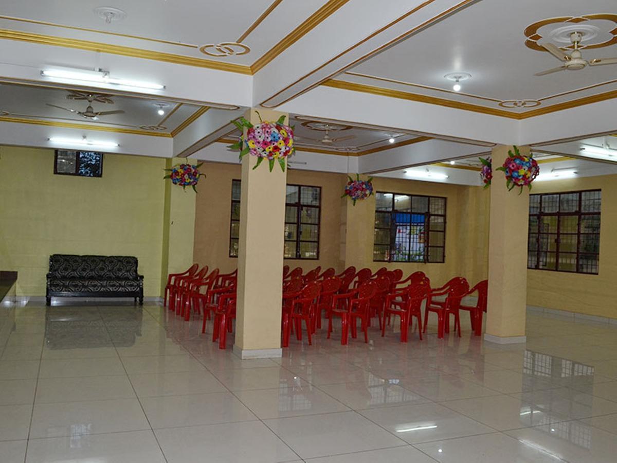 Oyo 37525 Hotel Mall Palace Pithorāgarh Екстериор снимка