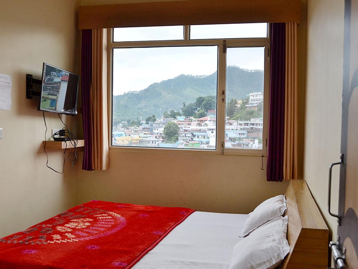 Oyo 37525 Hotel Mall Palace Pithorāgarh Екстериор снимка