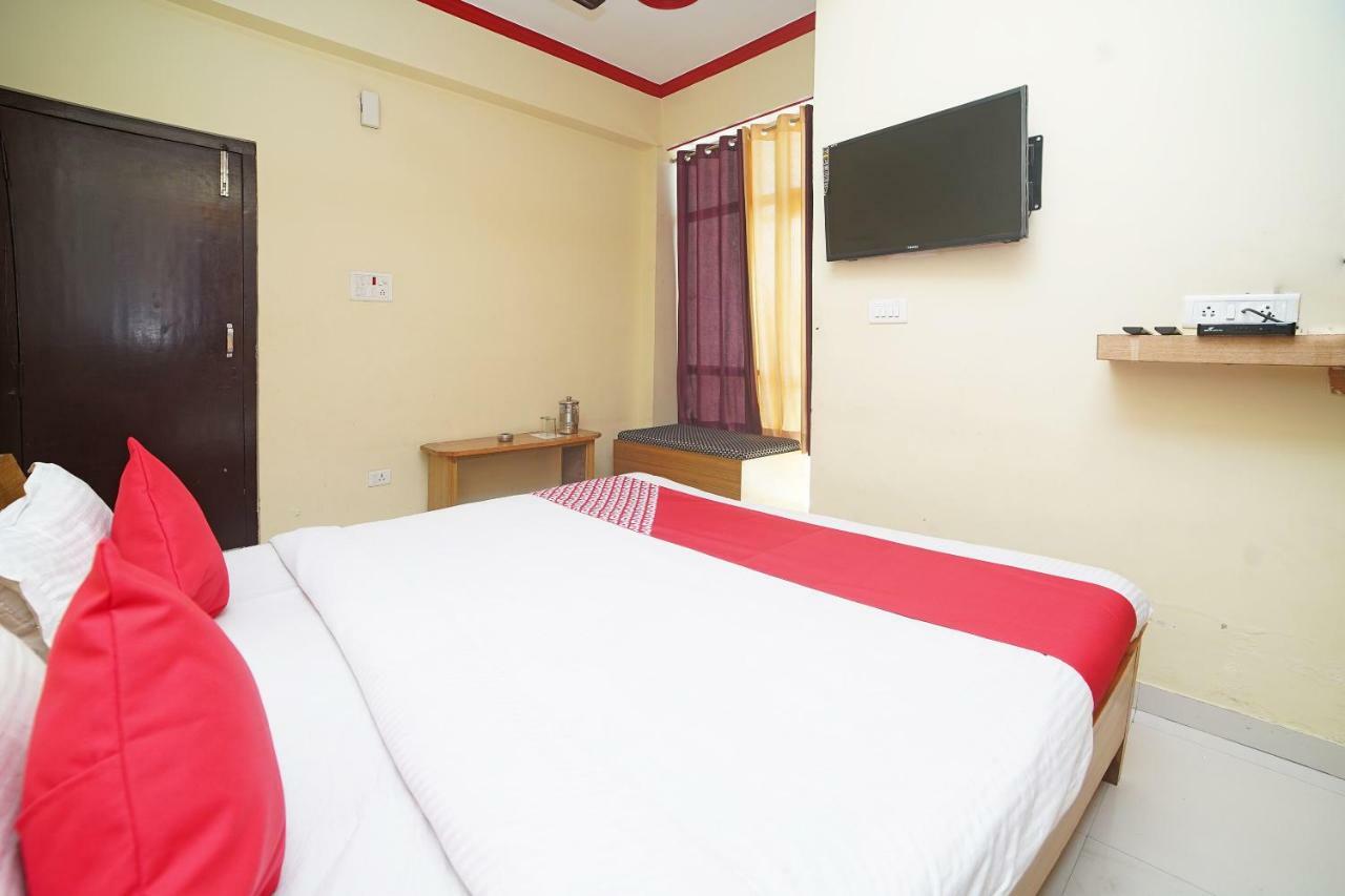 Oyo 37525 Hotel Mall Palace Pithorāgarh Екстериор снимка