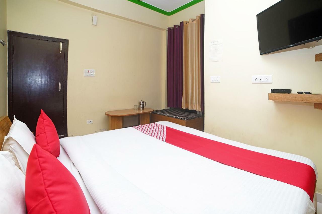 Oyo 37525 Hotel Mall Palace Pithorāgarh Екстериор снимка