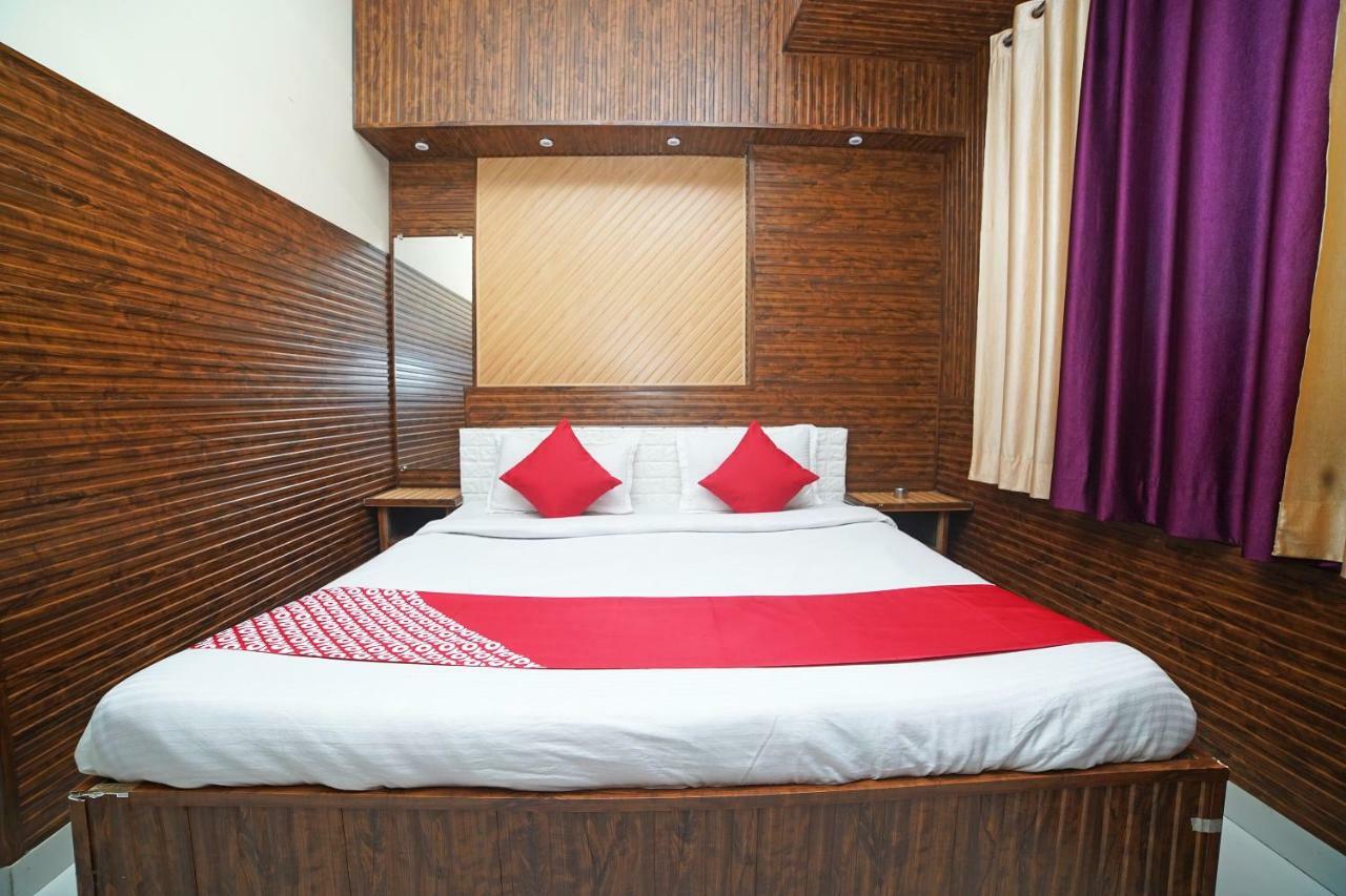 Oyo 37525 Hotel Mall Palace Pithorāgarh Екстериор снимка