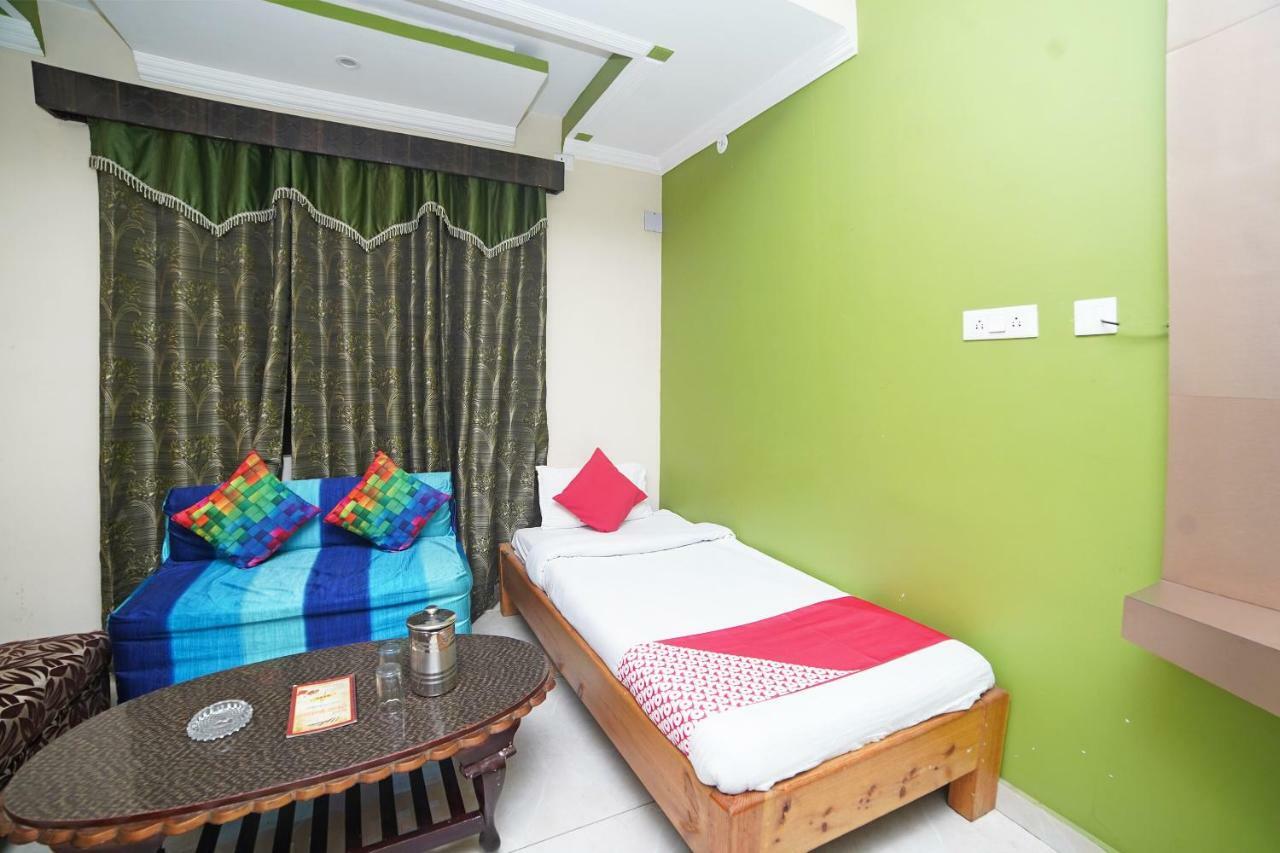 Oyo 37525 Hotel Mall Palace Pithorāgarh Екстериор снимка
