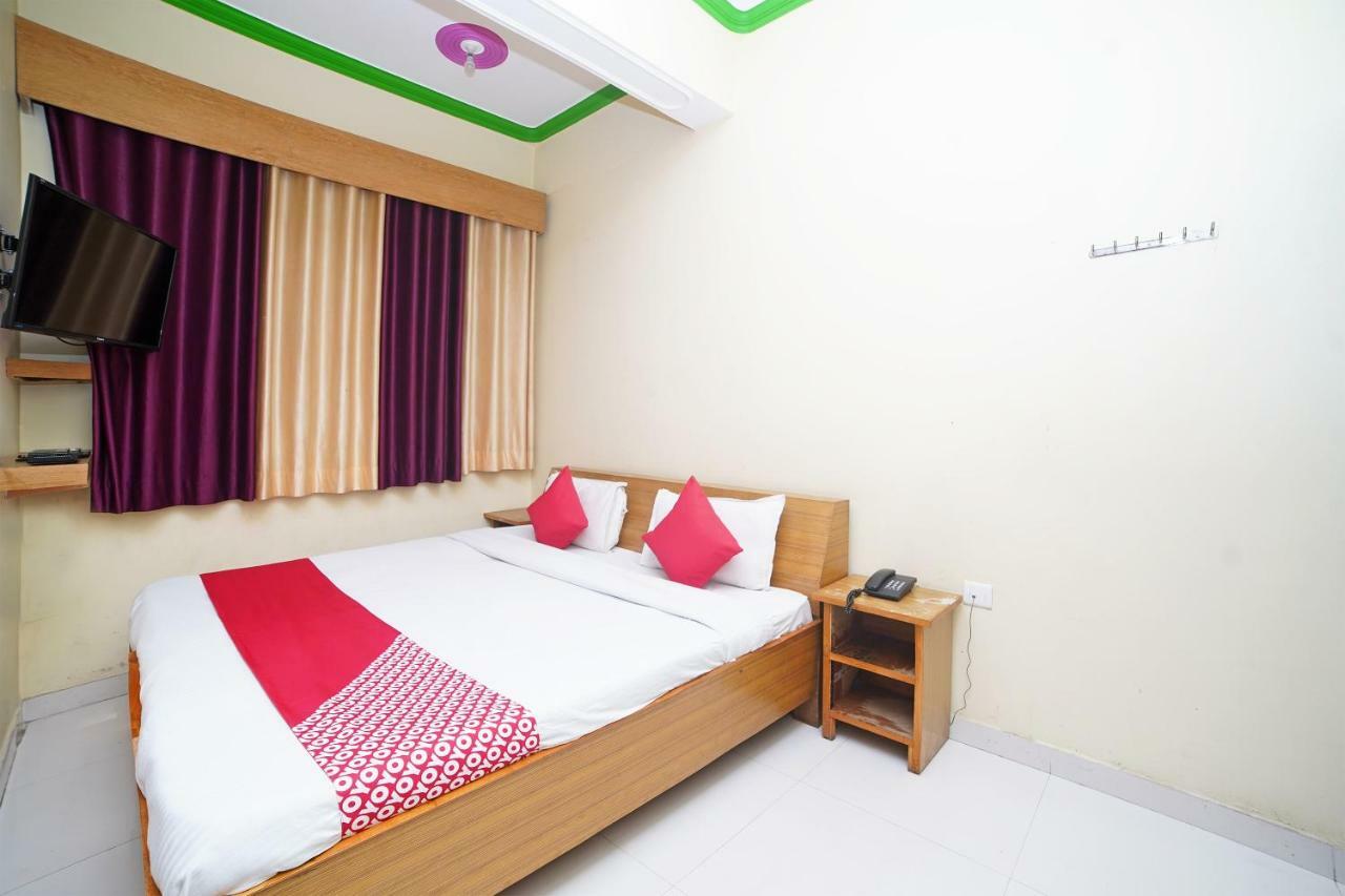 Oyo 37525 Hotel Mall Palace Pithorāgarh Екстериор снимка